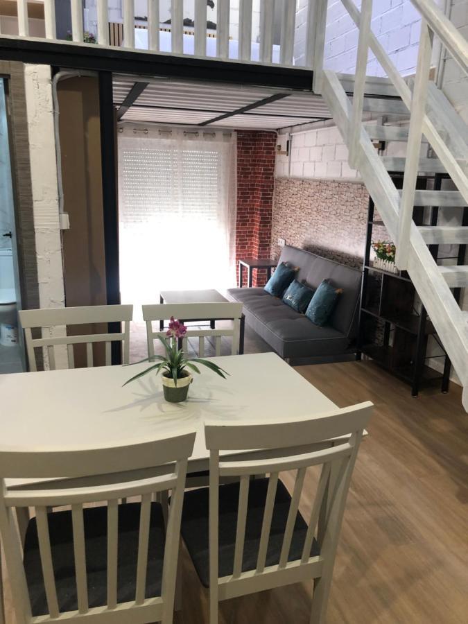 Loft 2 , San Ignacio Maracena Lägenhet Exteriör bild